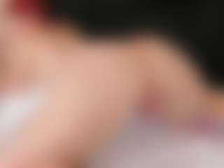 Live cam show with LiaTink - Red Hair Shaved Pussy on liverealitysex.com