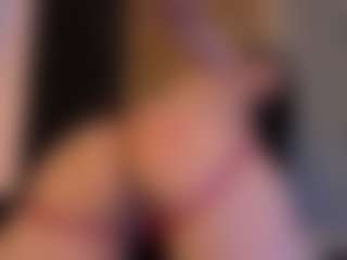 nathaly-22's Live Sex Cam Show
