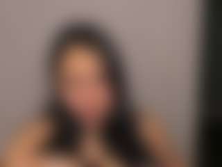 Live cam show with nathaly-22 - Camel Toe on Uber Horny