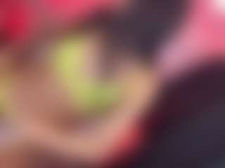 sexy_girlts's Live Sex Cam Show