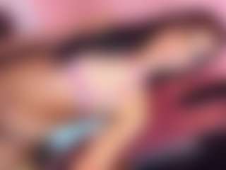sexy_girlts's Live Sex Cam Show