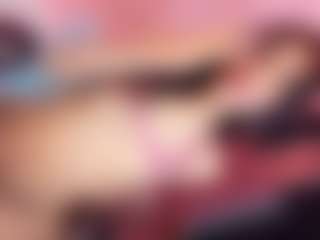 sexy_girlts's Live Sex Cam Show
