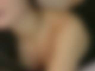 Live cam show with JulietRiver - Young Adult on SxyPornLive