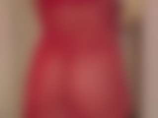 Live cam show with JulietRiver - Athletic Strip on fuck-show.com