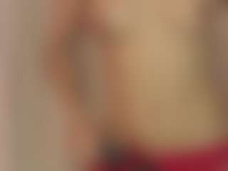 Live cam show with JulietRiver - Athletic on Chatstar