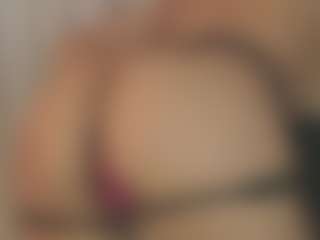 Live cam show with JulietRiver - Lush on Camversity