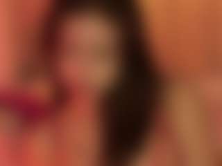 Live cam show with JulietRiver - Sweet on Camsoda