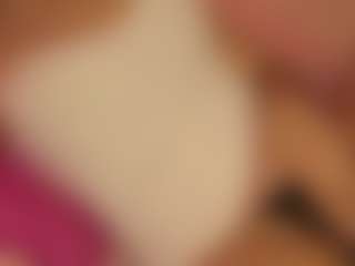 Live cam show with JulietRiver - Sweet on xheatlive.com