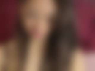 Live cam show with JulietRiver - Sweet on Camsoda