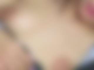 Live cam show with JulietRiver - Amateur on Camsoda