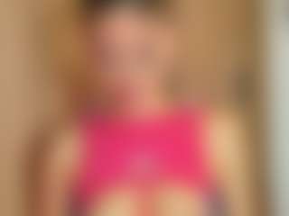 Live cam show with JulietRiver - Sweet on Dolls Live