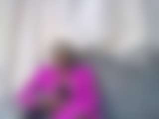 Live cam show with melaninmichie - Small Ass on Instabang