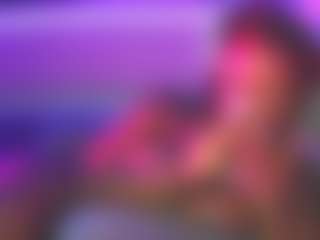 Live cam show with Tatithegoddess - Black on Uber Horny