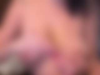 Live cam show with BarbieBlazer - Freaky on Camsoda