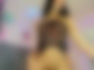 Cute-enderlyn21's Live Sex Cam Show