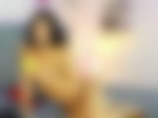 Cute-enderlyn21's Live Sex Cam Show