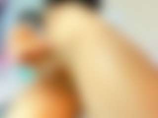 Cute-enderlyn21's Live Sex Cam Show