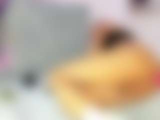 Cute-enderlyn21's Live Sex Cam Show