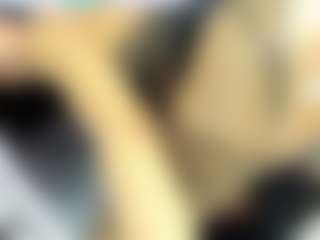 Cute-enderlyn21's Live Sex Cam Show