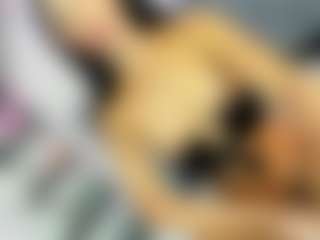 Cute-enderlyn21's Live Sex Cam Show
