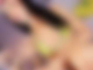 Cute-enderlyn21's Live Sex Cam Show