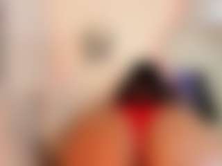 Cute-enderlyn21's Live Sex Cam Show