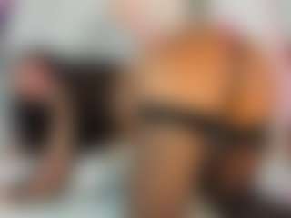Live cam show with Cute-enderlyn21 - Red Hair on Camsoda