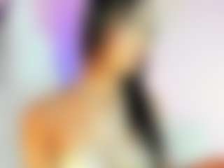 Live cam show with Cute-enderlyn21 - Tease on Camsoda
