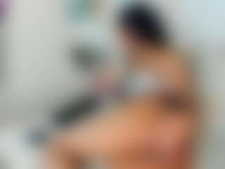 Live cam show with Cute-enderlyn21 - Brown Eyes on WildCum