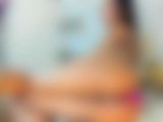 Live cam show with Cute-enderlyn21 - HD on WildCum
