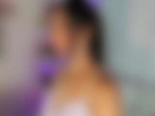 Live cam show with Cute-enderlyn21 - Brown Eyes on Camsoda
