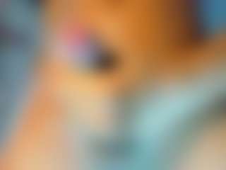 Cute-enderlyn21's Live Sex Cam Show