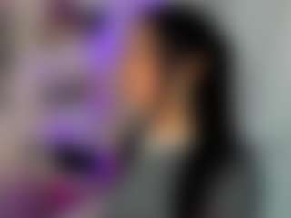 Spettacolo in cam dal vivo con Cute-enderlyn21 - No Smoking su Camsoda