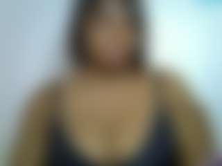 Live-Cam-Show mit Lady Noire - Findom auf Camsoda
