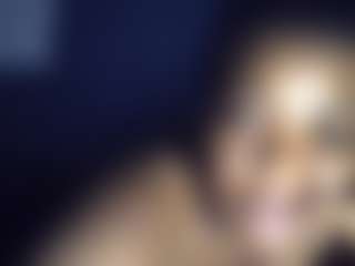 Live cam show with Lady Noire - Femdom on livesuperchat.net