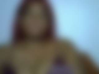 Live cam show with Lady Noire - Hairy Pussy on CamwithHer