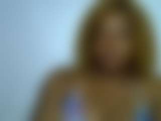 Live cam show with Lady Noire - Hairy Pussy on Big Tits