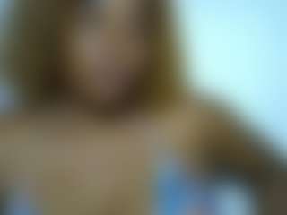 Live cam show with Lady Noire - Middle Aged on TottyGirls