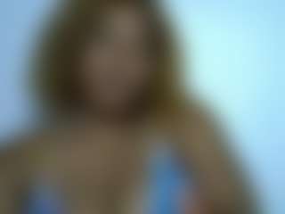 Live cam show with Lady Noire - Hairy Pussy on CamSodaAdn