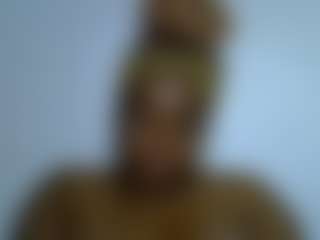 Live cam show with Lady Noire - Big Nipples on Gym Cam Girls