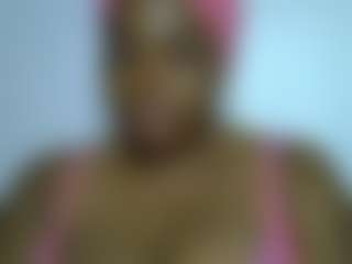 Live cam show with Lady Noire - Femdom on alttransgirls