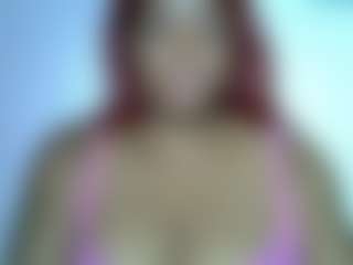 Live cam show with Lady Noire - Middle Aged on chickslive.net