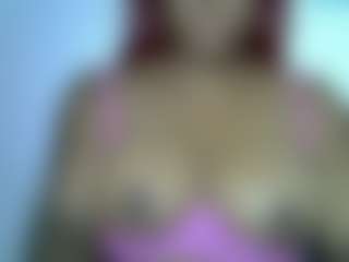 Live cam show with Lady Noire - Pegging on eurowanks.com
