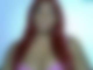Live cam show with Lady Noire - Ebony Middle Aged on instabang