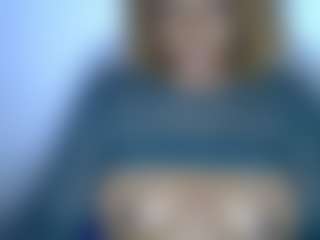 Live cam show with Lady Noire - Ebony Middle Aged on justonemore.cc