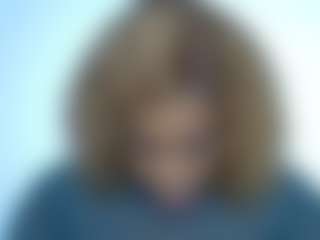 Live cam show with Lady Noire - Middle Aged on CamClone