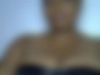 Live cam show with Lady Noire - Submissive on sexylivex.com