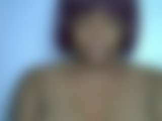 Live cam show with Lady Noire - Big Clit on madthumbs