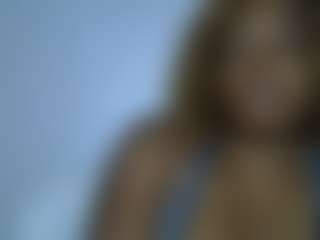 Live cam show with Lady Noire - Pegging on Camsoda