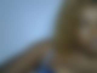 Live cam show with Lady Noire - Pegging on Milf Play